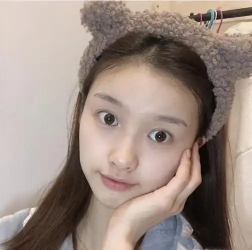 一张白白嫩嫩的脸蛋,对于女生来说实在是太重要了,就算你身材再好在