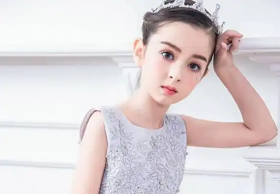 中美混血玛尔娜怎么走红的,玛尔娜个人资料介绍