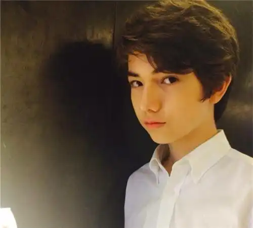 图张汉盛参加快乐大本营引期待混血小王子迷倒茜拉尚雯婕