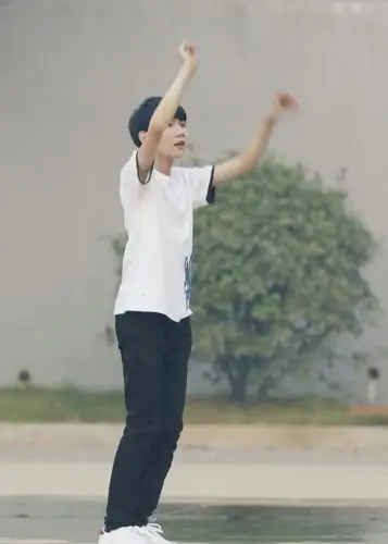 王源#一个投篮的boy