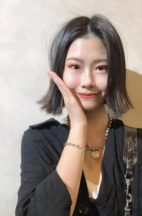 短发发型2021年最新款女图片 2023发型女最新减龄-佳迪双