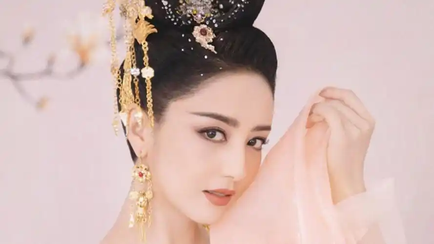 佟丽娅古装表演《芒种》被赞美,但她最好看的古装是这个角色-娱乐视频