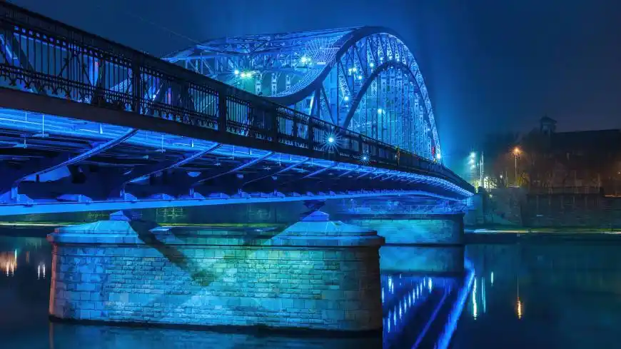 波兰克拉科夫józef pi00sudski大桥夜景高清壁纸图片 3840x2160