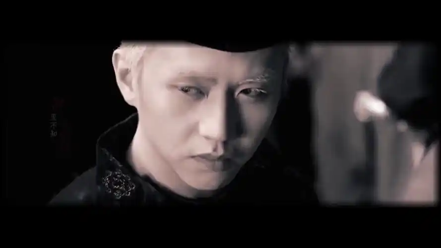 邓超如何成为抽象领袖