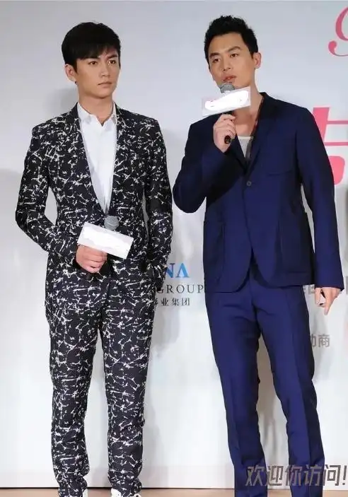 在争议声中,当网友扒出了第二部明家三兄弟是由刘恺威,朱亚文,陈晓