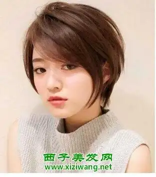 女生中短碎发发型图片 中短碎发如何扎迷人_短发发型_西子美发网