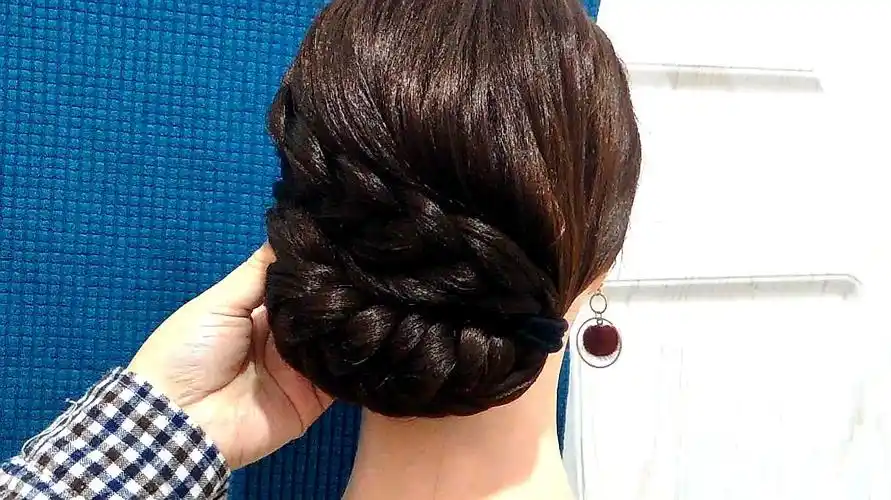 盘发的使用方法 服务升级 2流行盘发视频教程 : 三分钟搞定懒人盘发