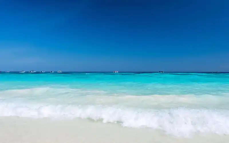 夏天的海边高清原图查看