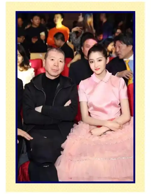 穿搭| 这些超显老的衣服,还好我早就扔了!