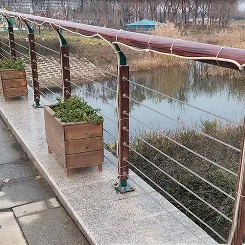 科阳定制钢丝绳护栏不锈钢钢索栏杆木栈道拉索护栏河道景观桥梁栏杆
