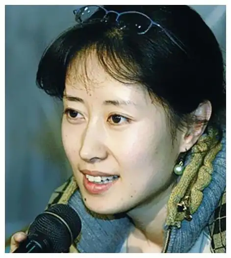 气质女星刘敏涛年轻时候的照片