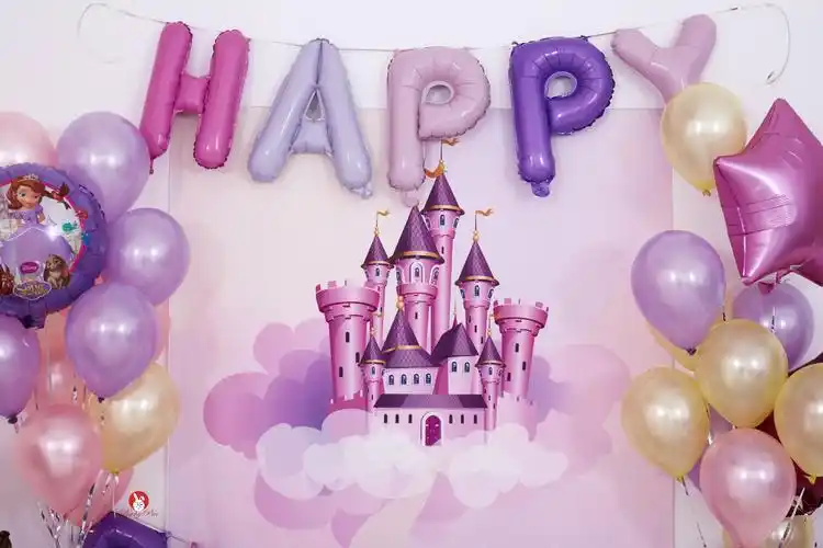 我们针对想在家里面给宝宝办生日派对的家长提供了一个新的解决办法