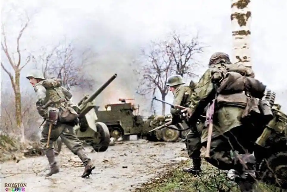 历史老照片:二战时期的欧洲战场