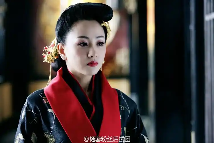 杨蓉 饰 霍成君