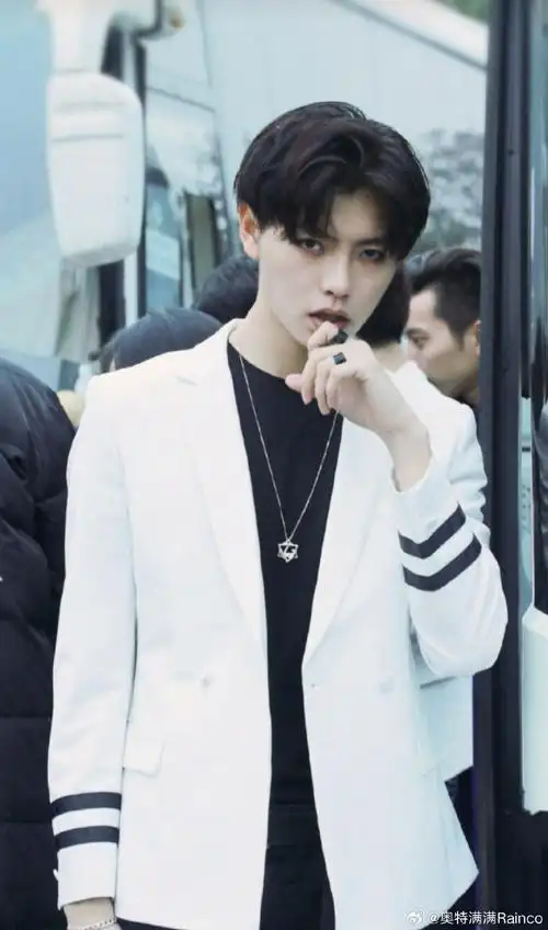 肖宇梁宝藏男孩##肖宇梁壁纸