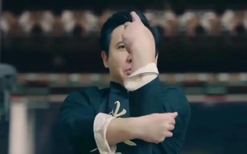 沈腾在羞羞的铁拳三大爆笑场面:你过来啊-影视综视频-搜狐视频