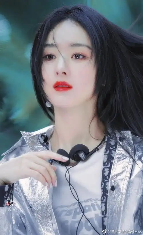 李冰冰赵丽颖早期封面