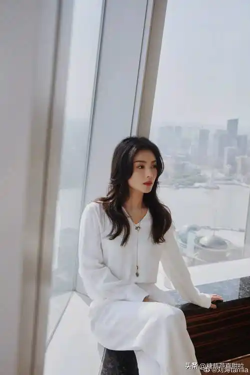 刘涛最新照片曝光,这是吃了防腐剂还是打了"新科技"_保养_女明星_状态