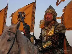 肖荣生饰演刘邦