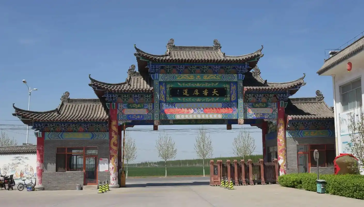 参观玉田县鸦鸿桥镇百姓梦酒厂.图/李晓军 文/李勇洪 百姓梦 - 抖音