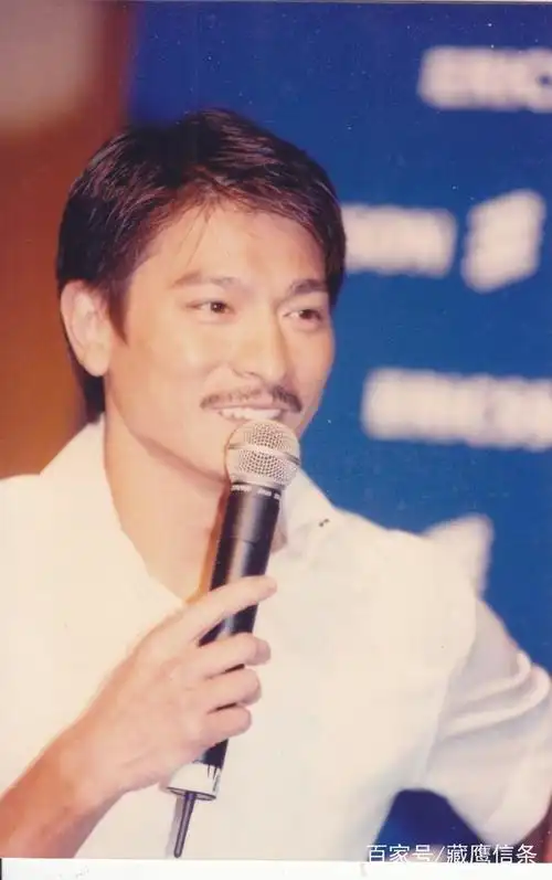 刘德华颜值巅峰期张张秒杀小鲜肉网友比你帅还比你努力