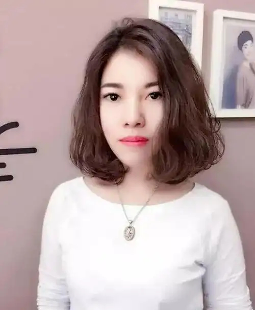 发型发色大全图片2017款   2017最新女生中短发烫发发型图片 原创文章