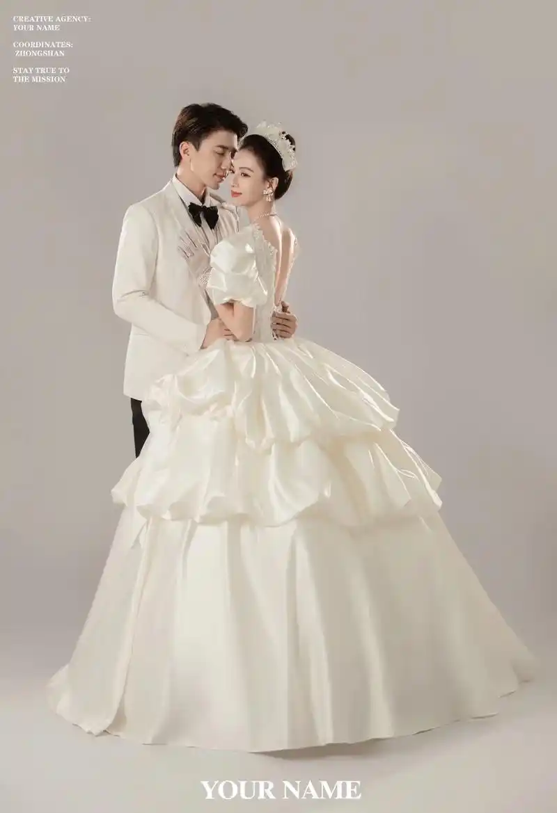 室内高级简约婚纱照.