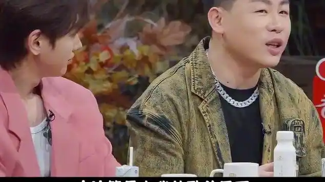 胡彦斌最"车祸"的三首歌,一口浓痰绝对敢带他杀穿披哥舞台!