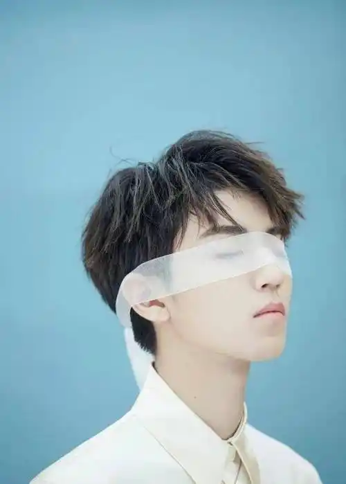 等了好久这个电影,演员王俊凯终于杀青了!_工作_王源今_部分