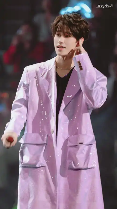 张真源奔跑吧##沙溢说张真源撕名牌不赢不走