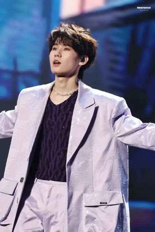 张真源 live之神##时代少年团叁重楼暨出道四周年演唱会