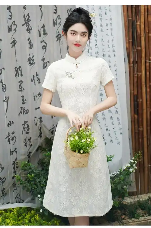 新中式改良旗袍年轻款少女日常清新高级感蕾丝中长款中国风连衣