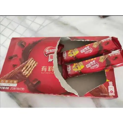 雀巢nestle呈真巧克力味威化代可可脂巧克力272g休闲饼干