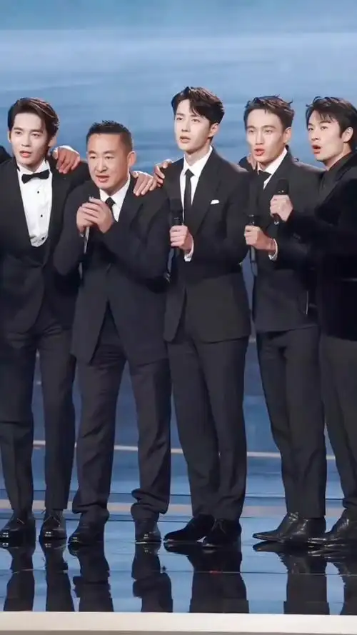 王一博,于适两位同框太绝了