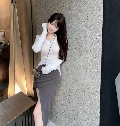 chicyou曲线女明星舒适显瘦开叉裙子性感不规则高腰半身裙