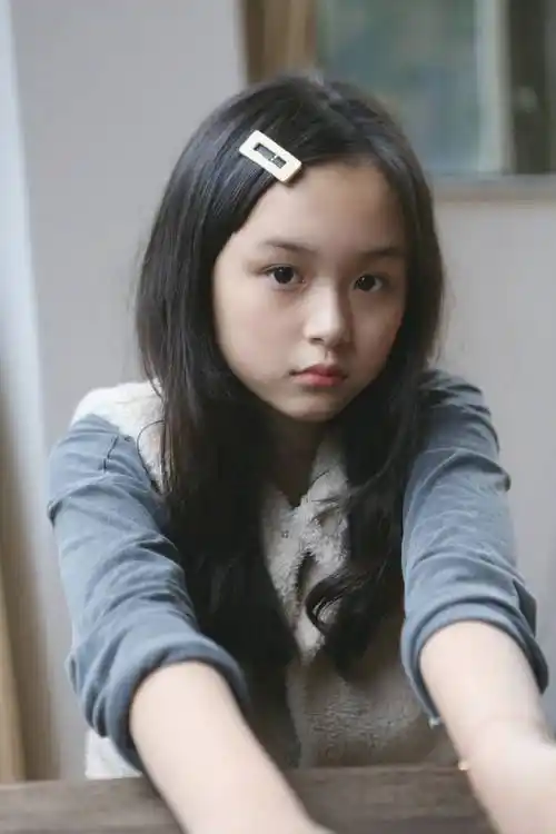 11岁"小芈月"再演新剧,《小舍得》饰演佟大为女儿,又要火了_刘楚恬