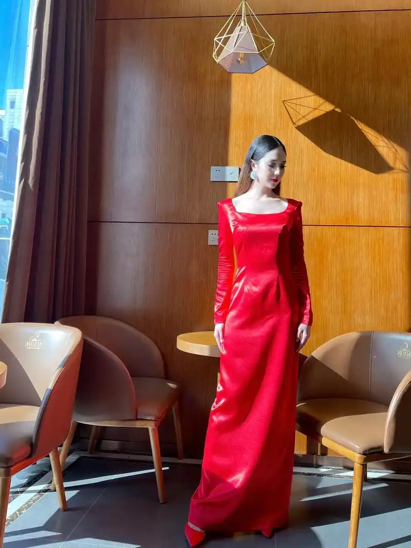 7815#上热门 #气质修身女人味连衣裙 #高级感礼服裙推荐 # - 抖音