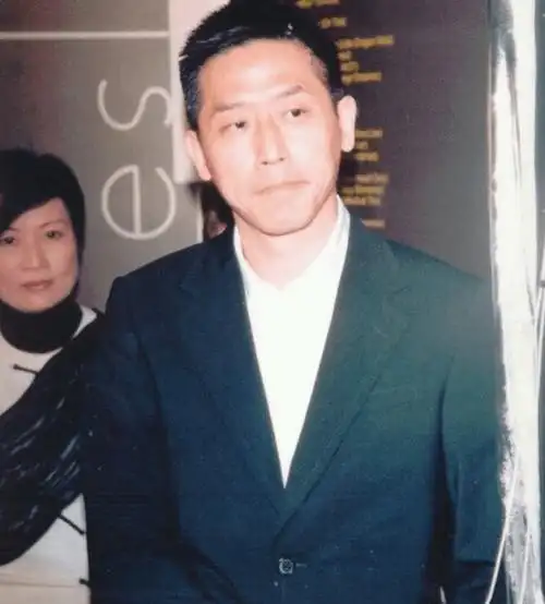 哥哥的挚爱唐鹤德张国荣去世19年63岁的他仍深陷回忆中