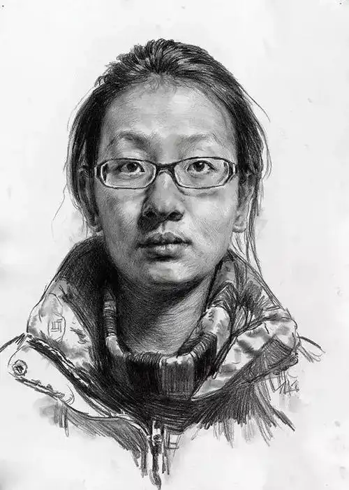 素描知识点丨人物不同角度的头部形态画法和不同表情的刻画