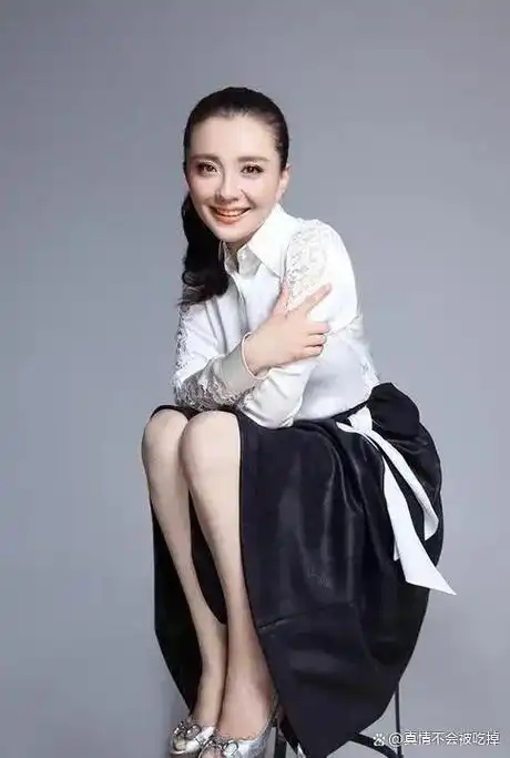 她是孙红雷堂妹妹,孙俪都恭敬有加,演技高却一直没红起来