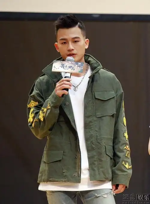 欧豪携电影《青禾男高》广州高校路演