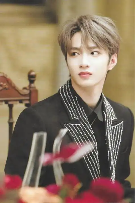 2024内娱流量艺人现状:肖战王一博时代已过去?成毅成断层顶流?