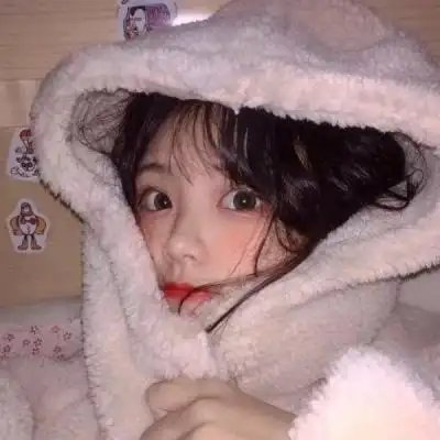 来波呆萌可爱女生头像真人