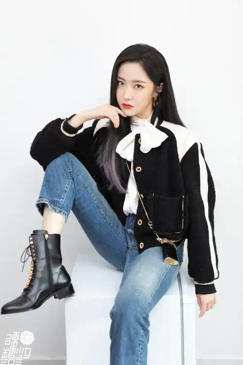 硬糖少女303王艺瑾