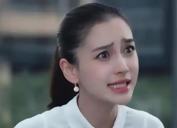 赵丽颖土气造型:赵丽颖灰头土脸(19)