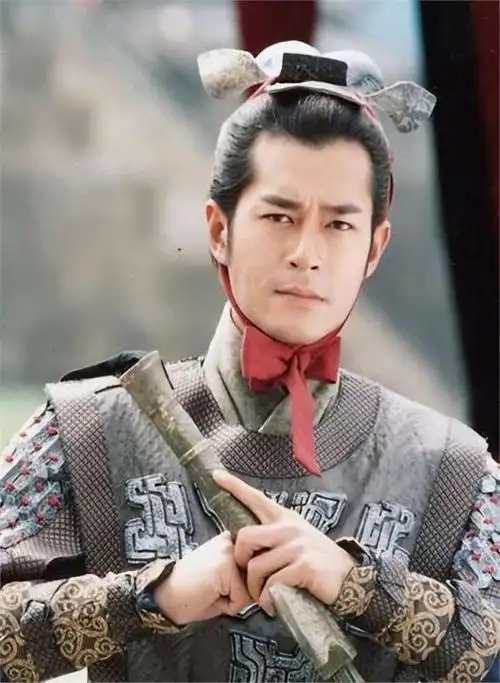 自带"贵公子"气质的男明星,不得不服这10个,人间美男子!