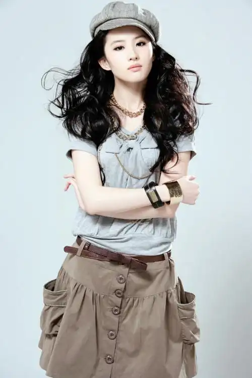 【老派的优雅•刘亦菲】(造型一)2008年1…-堆糖,美好生活研究所