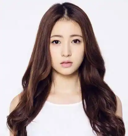 打开百度app,看更多美图 杨可伊,是中国内地演员,模特,因参演电影