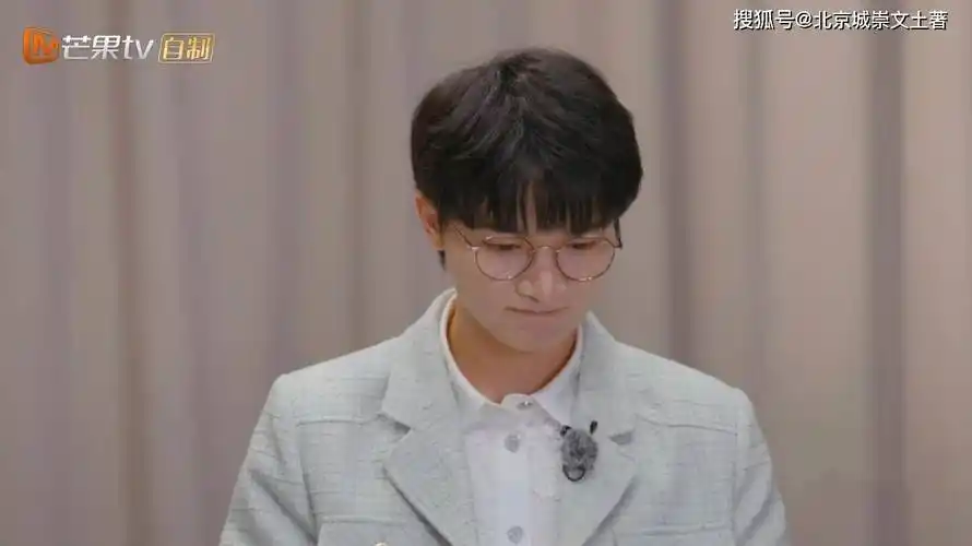 声生不息:春节特辑,周深全程爆梗,舞台再续经典,引发