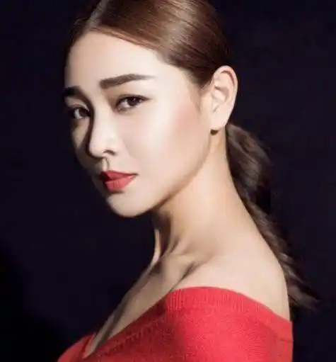 原创温婉女子王维维多次饰演张嘉译老婆没被捧红却被张国立带火